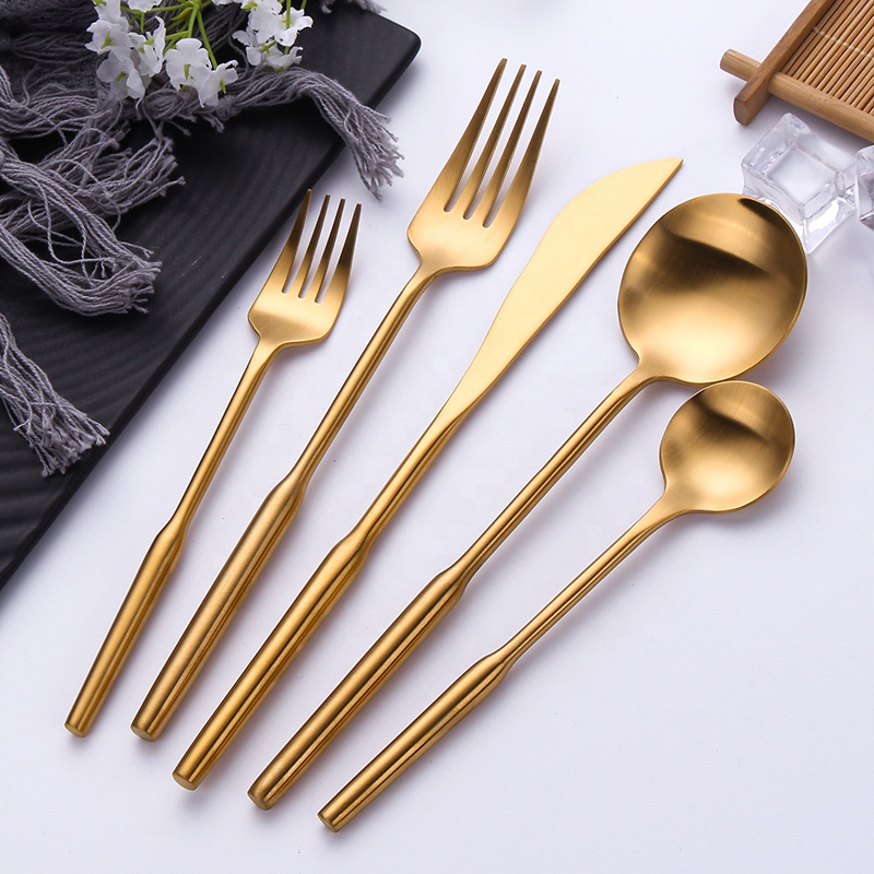 Titanium Gold Plating Brass Flatwear Matt Wykończenie łyżki metalu Matte Złote sztućce